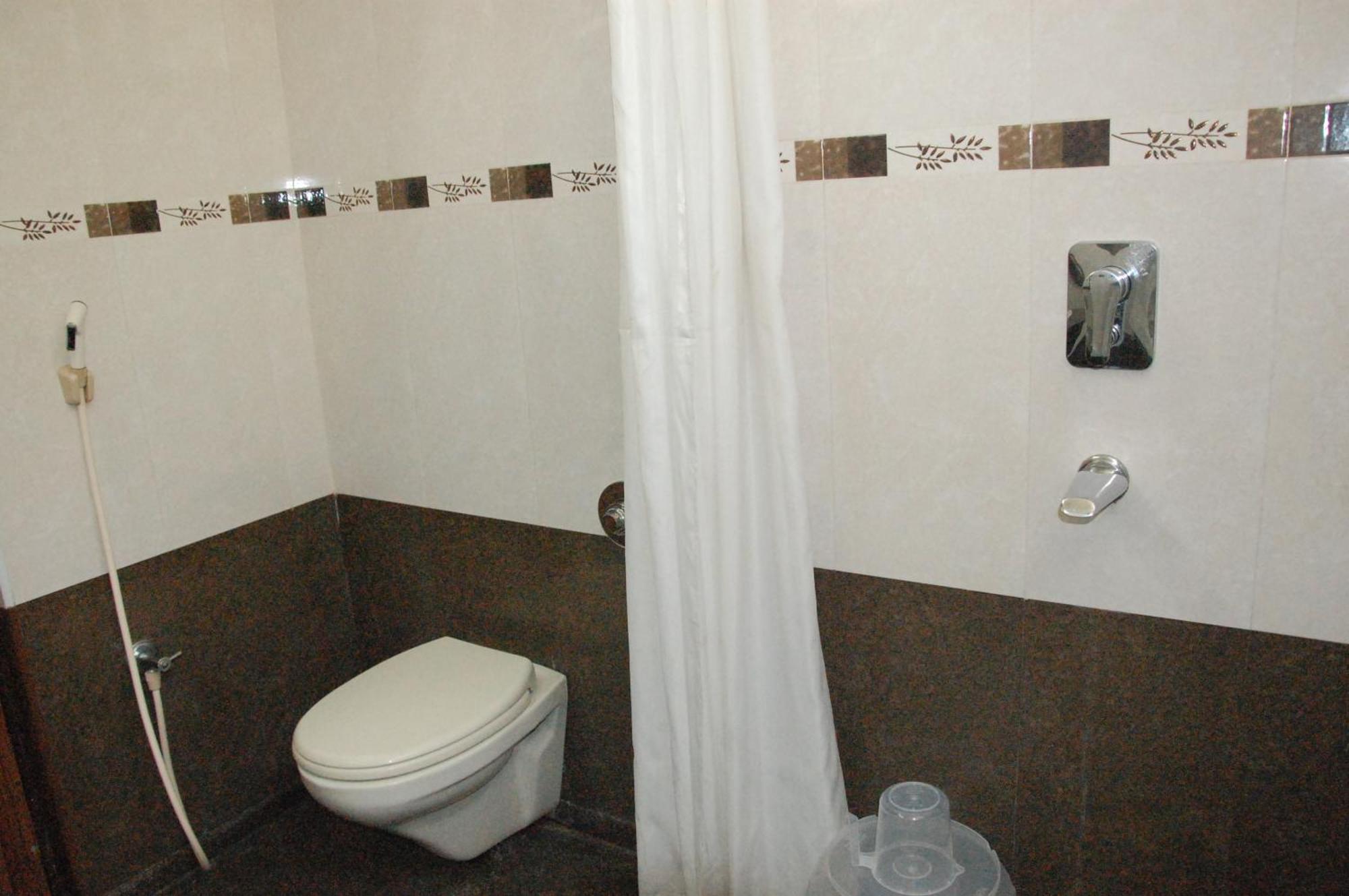 Hotel Blue Star Coimbatore Exterior photo